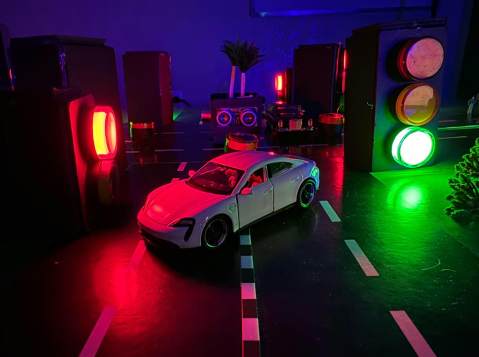 Scale-model intersection with working traffic lights